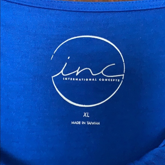 Top - Picture 2 of 4